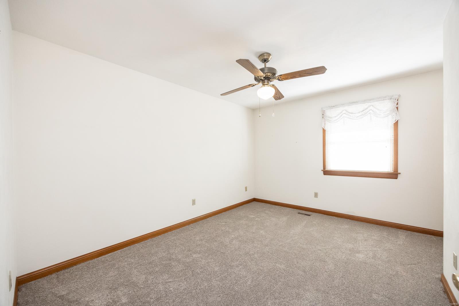 650 Quail Run O'Fallon, IL 62269 - Photo 28 of 56 Gallery Image 28