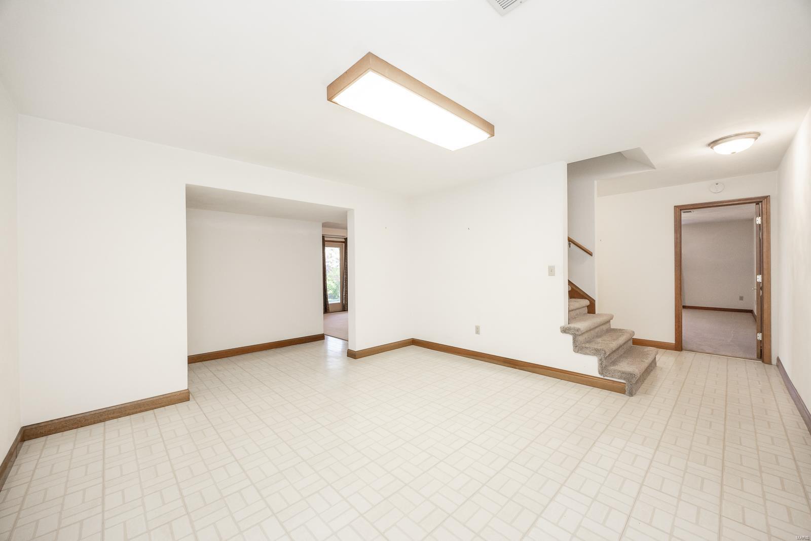 650 Quail Run O'Fallon, IL 62269 - Photo 32 of 56 Gallery Image 32