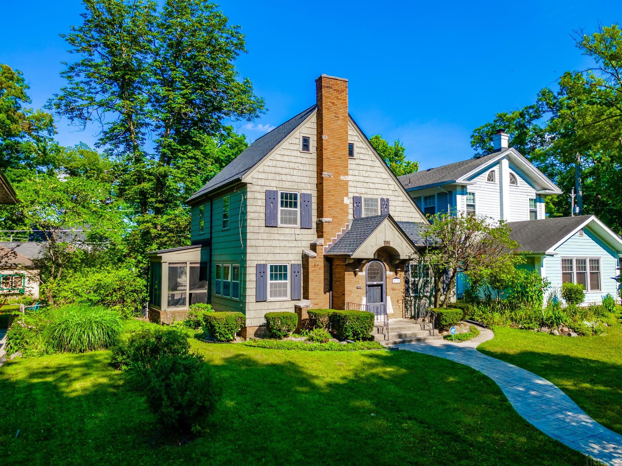 4131 Indiana Avenue Fort Wayne, IN 46807 - Photo 1 of 36