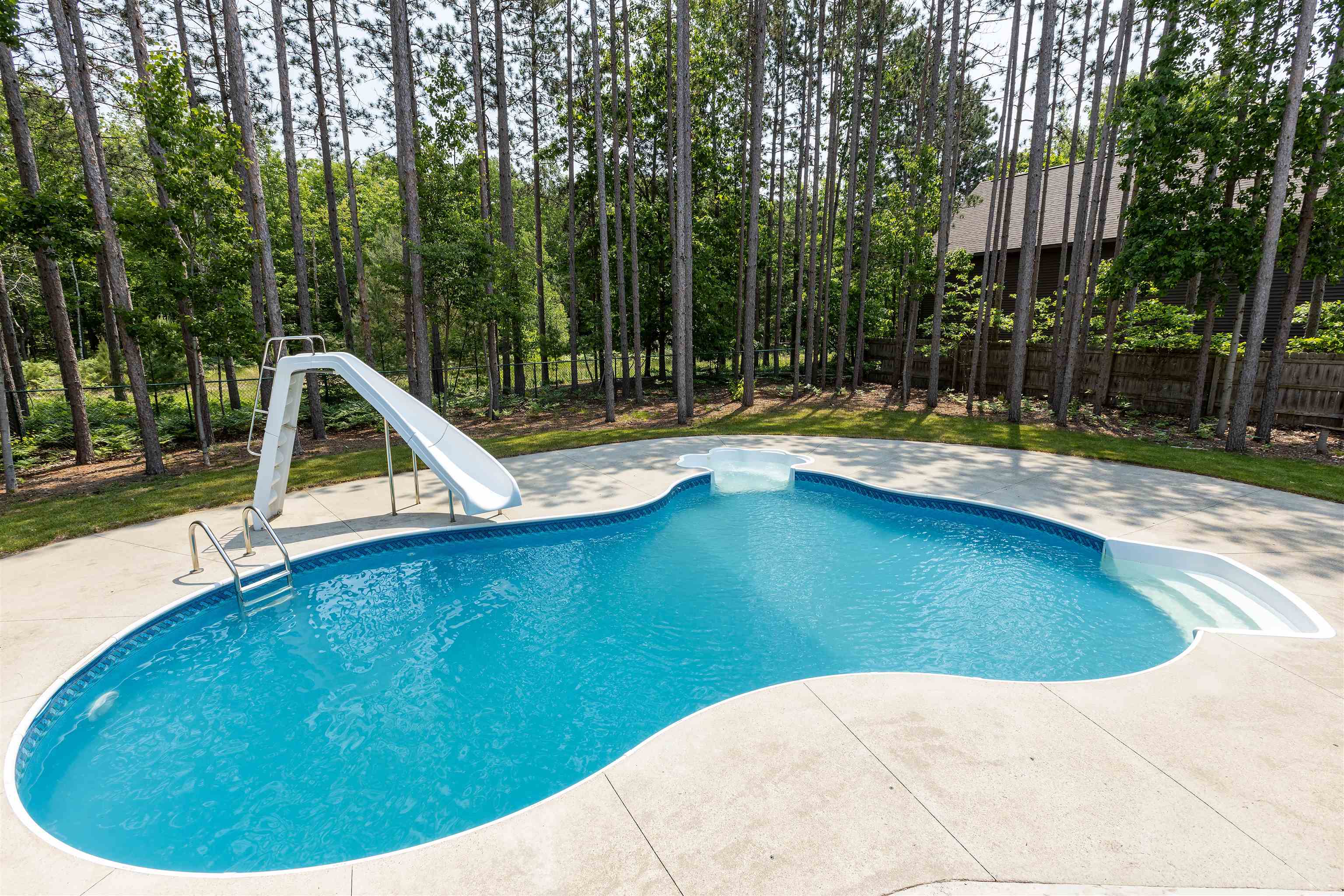 2188 Rolling Ridge Drive Midland, MI 48642 - Photo 61 of 87 Gallery Image 61