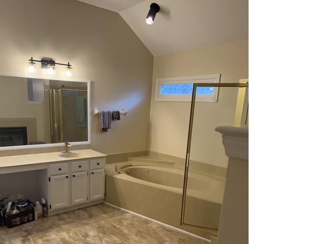 159 Walnut Ridge Lane Cordova, TN 38018 - Photo 7 of 15 a bathroom with a bathtub sink and mirror