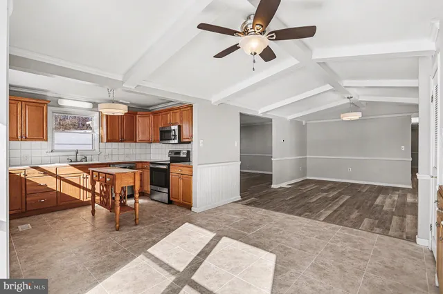 $359,900 | 4570 Walters Hatchery Road, Spring Grove, PA 17362