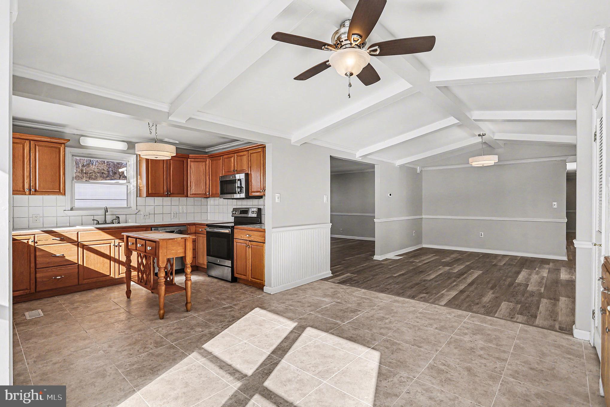 4570 Walters Hatchery Road Spring Grove, PA 17362 - Photo 11 of 38 Bright, open kitchen