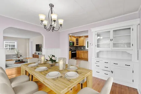 $799,900 | 1 Newport Avenue, Medford, MA 02155