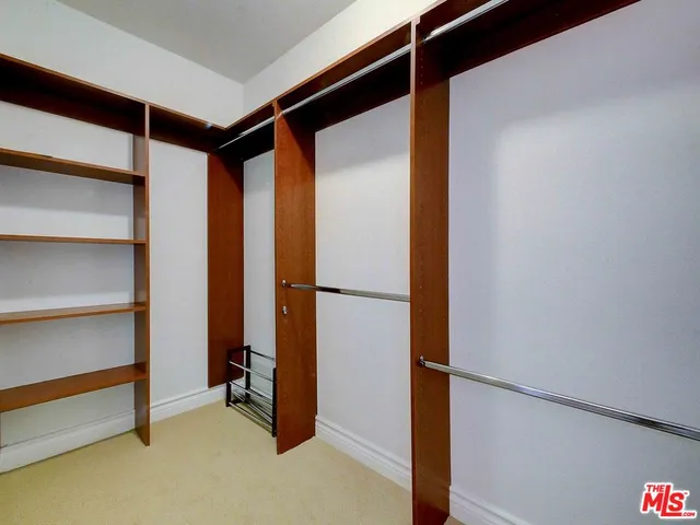 $3,800 | 4128 Whitsett Avenue, Unit 203, Studio City, CA 91604