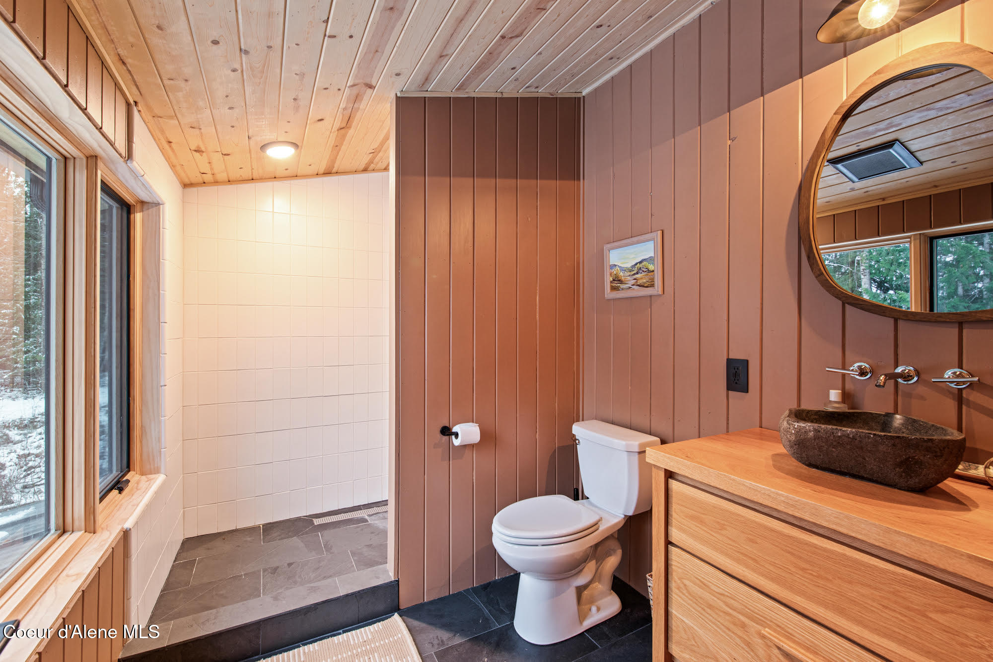 202 Siskin Lane Sandpoint, ID 83864 - Photo 21 of 50 21 interior bath 3rd Up 1