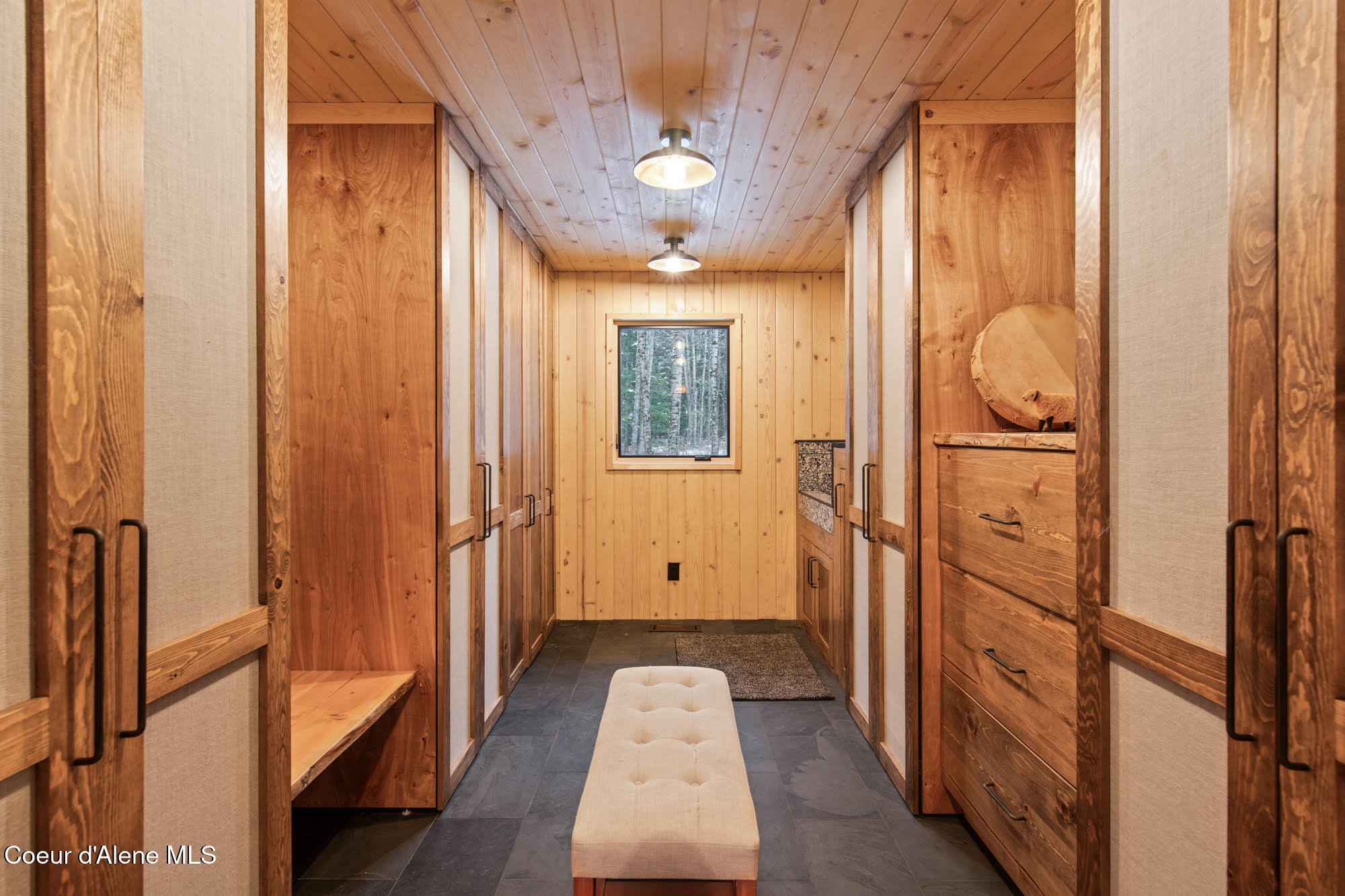 202 Siskin Lane Sandpoint, ID 83864 - Photo 28 of 50 30 interior storage 2