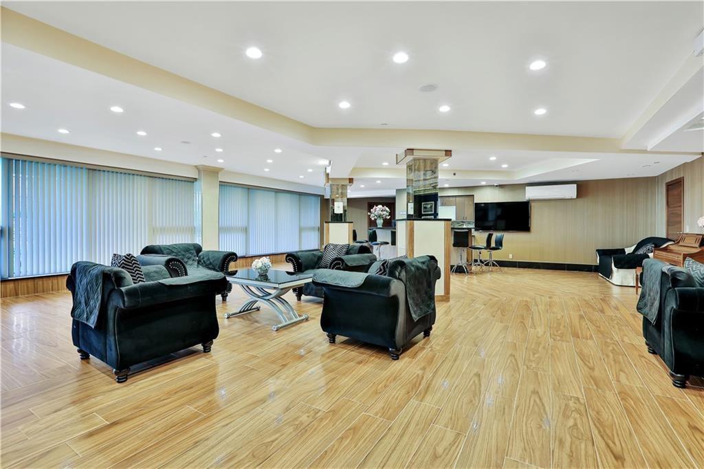 40 Brighton 1st Road, Unit 7N Brooklyn, NY 11235 - Photo 26 of 28