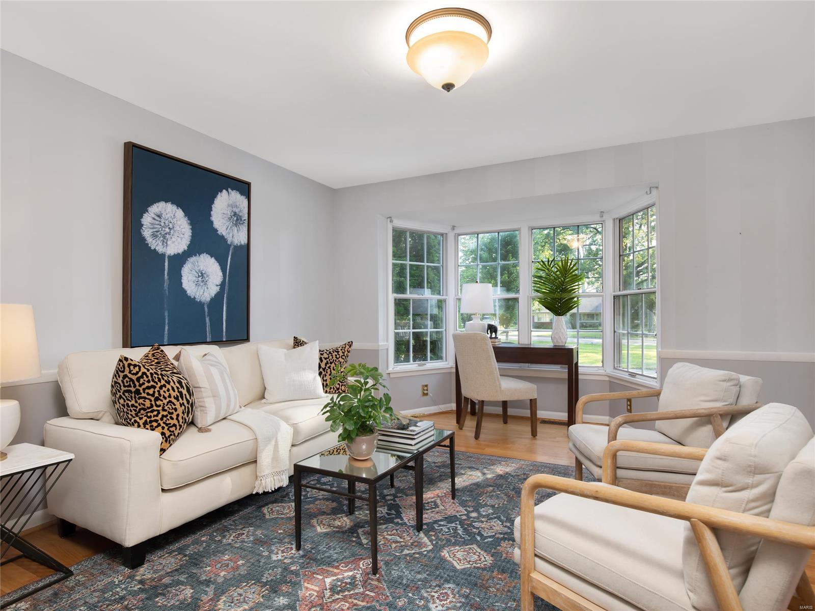 1833 Bopp Road St. Louis, MO 63131 - Photo 5 of 25 Gallery Image 5