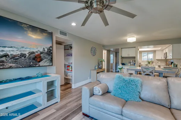 $6,250 | 4150 East Cactus Road, Unit 108, Phoenix, AZ 85032