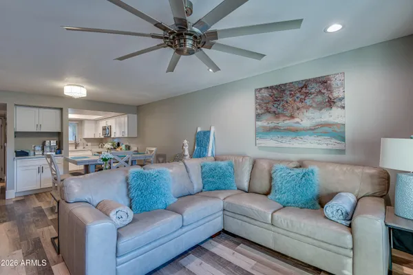 $5,995 | 4150 East Cactus Road, Unit 108, Phoenix, AZ 85032