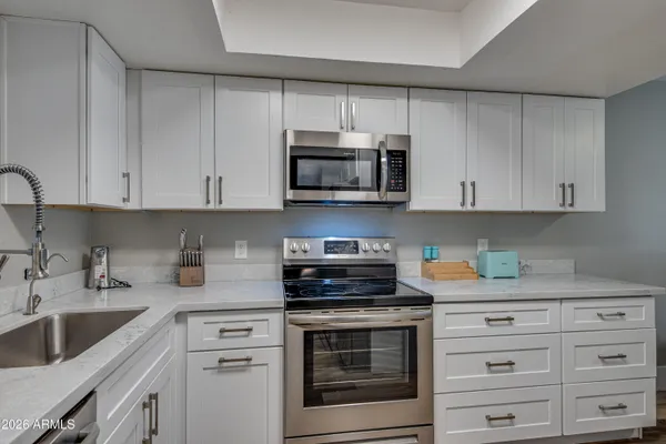 $5,995 | 4150 East Cactus Road, Unit 108, Phoenix, AZ 85032