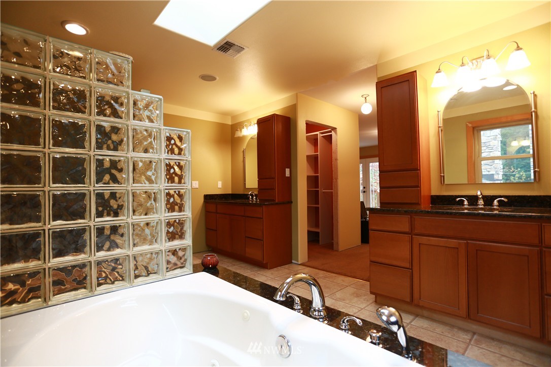 18503 Storm Lake Road Snohomish, WA 98290 - Photo 11 of 25 Gallery Image 11