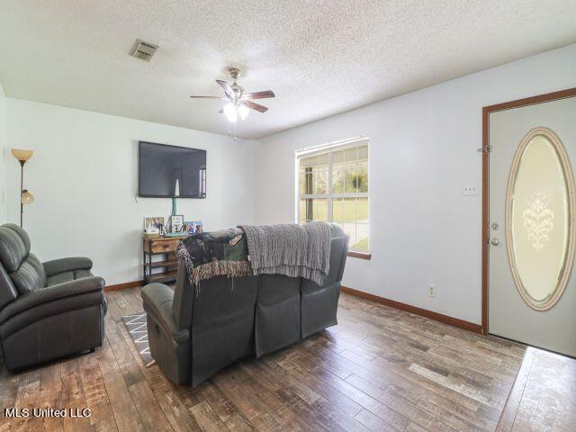 18231 Bert Dedeaux Road Saucier, MS 39574 - Photo 5 of 25 18231 Bert Dedeaux-7015