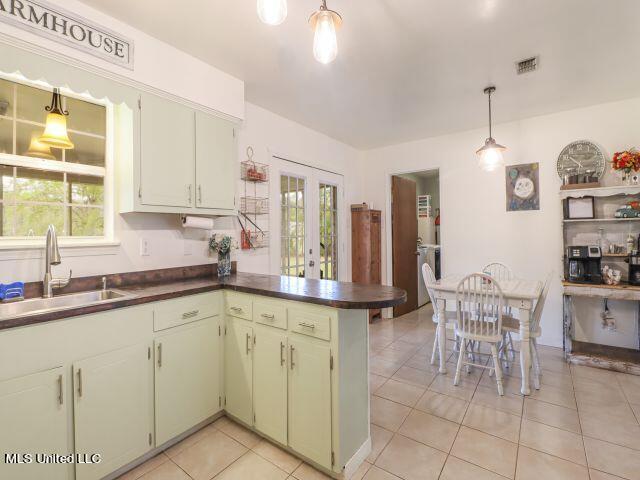 18231 Bert Dedeaux Road Saucier, MS 39574 - Photo 8 of 25 18231 Bert Dedeaux-7012