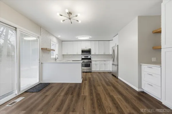 $445,000 | 417 Cambridge Way, Bolingbrook, IL 60440