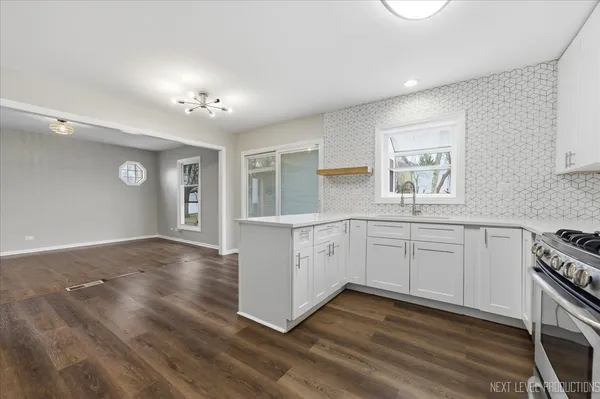 $445,000 | 417 Cambridge Way, Bolingbrook, IL 60440