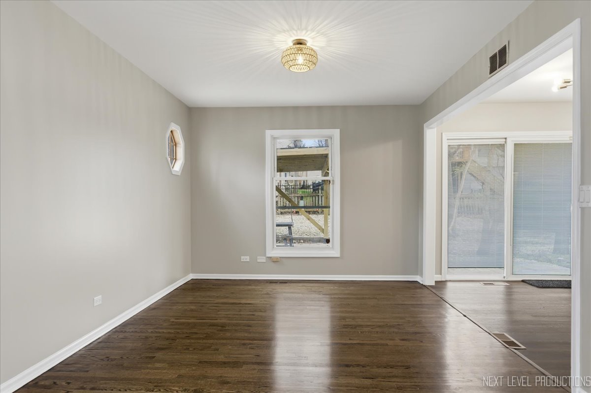 417 Cambridge Way Bolingbrook, IL 60440 - Photo 8 of 31