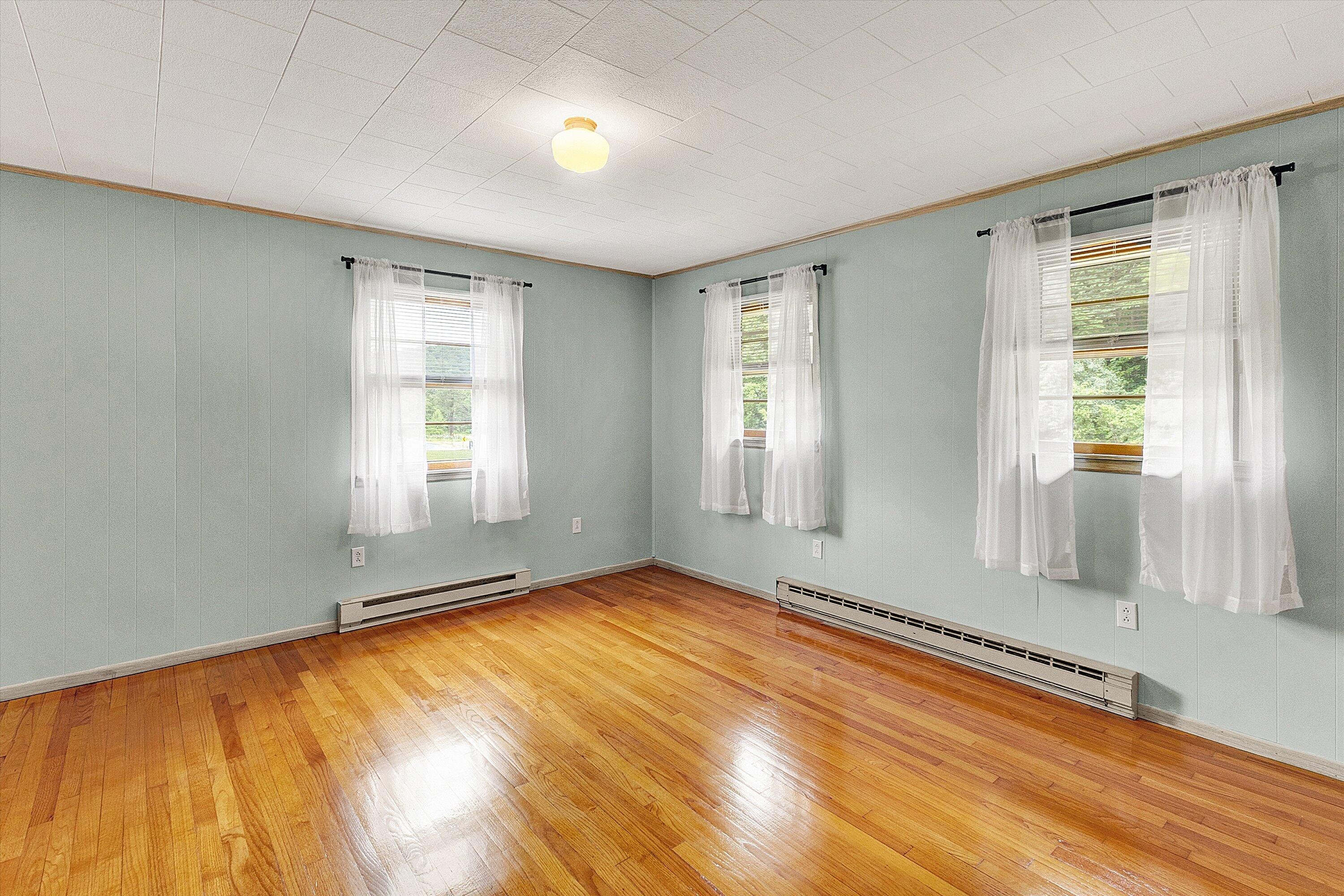 6715 McKinney Hollow Road Eagle Rock, VA 24085 - Photo 12 of 32 12-SGP-55