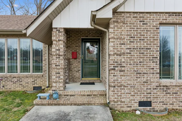 $425,000 | 203 Woodson Drive, Tullahoma, TN 37388