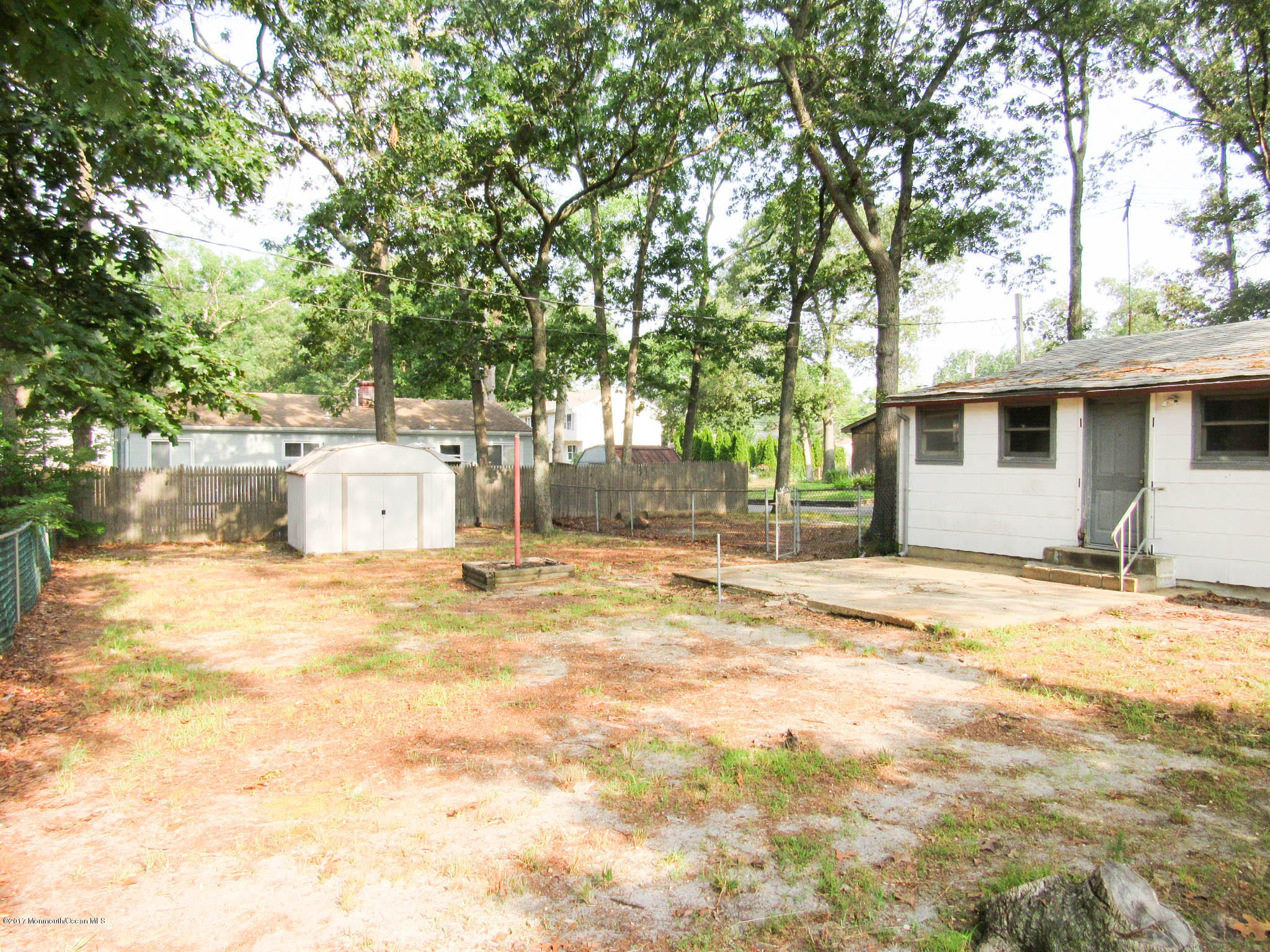 2127 Dolly Road Toms River, NJ 08753 - Photo 4 of 12 IMG_1329