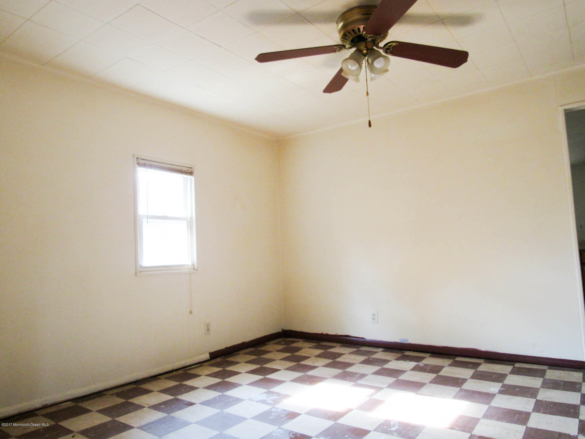 2127 Dolly Road Toms River, NJ 08753 - Photo 6 of 12 IMG_1331