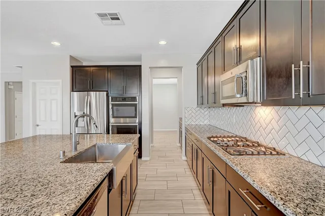 $3,180 | 5424 Kamilla Raen Street, North Las Vegas, NV 89031