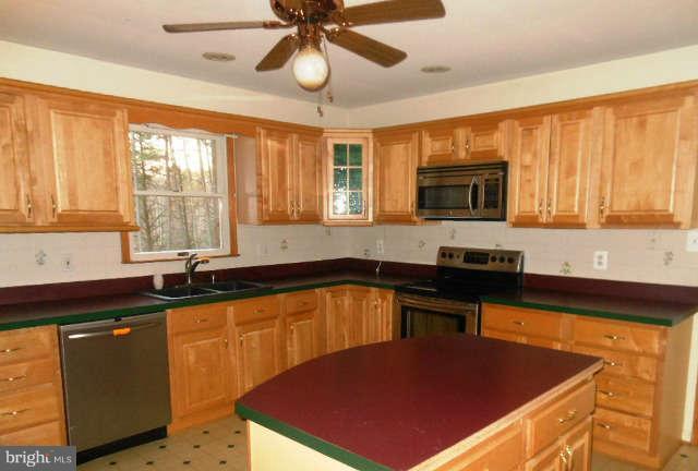 11471 Alum Springs Road Rixeyville, VA 22737 - Photo 8 of 20 Kitchen