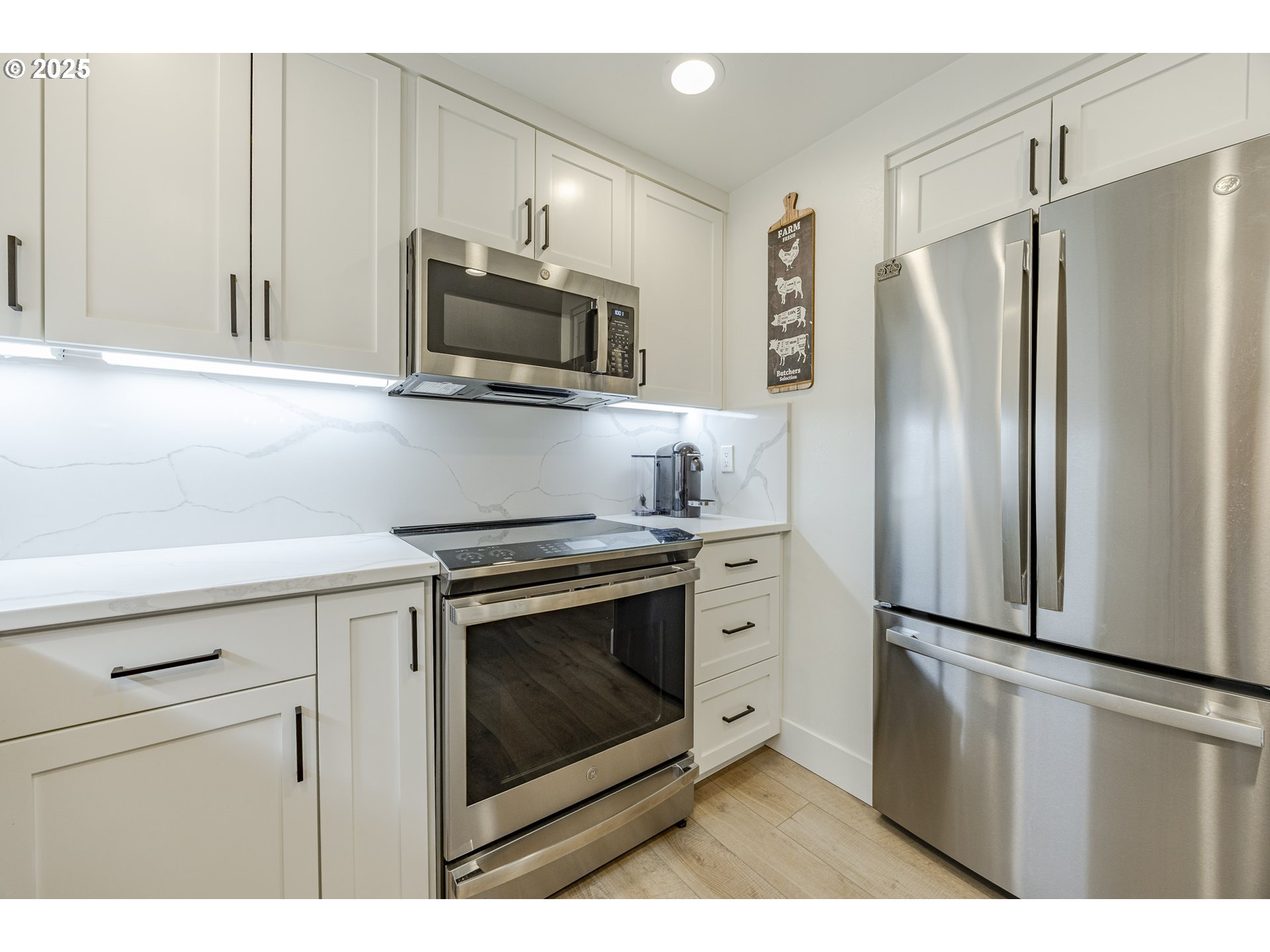 650 Harlow Road, Unit 209 Springfield, OR 97477 - Photo 19 of 36