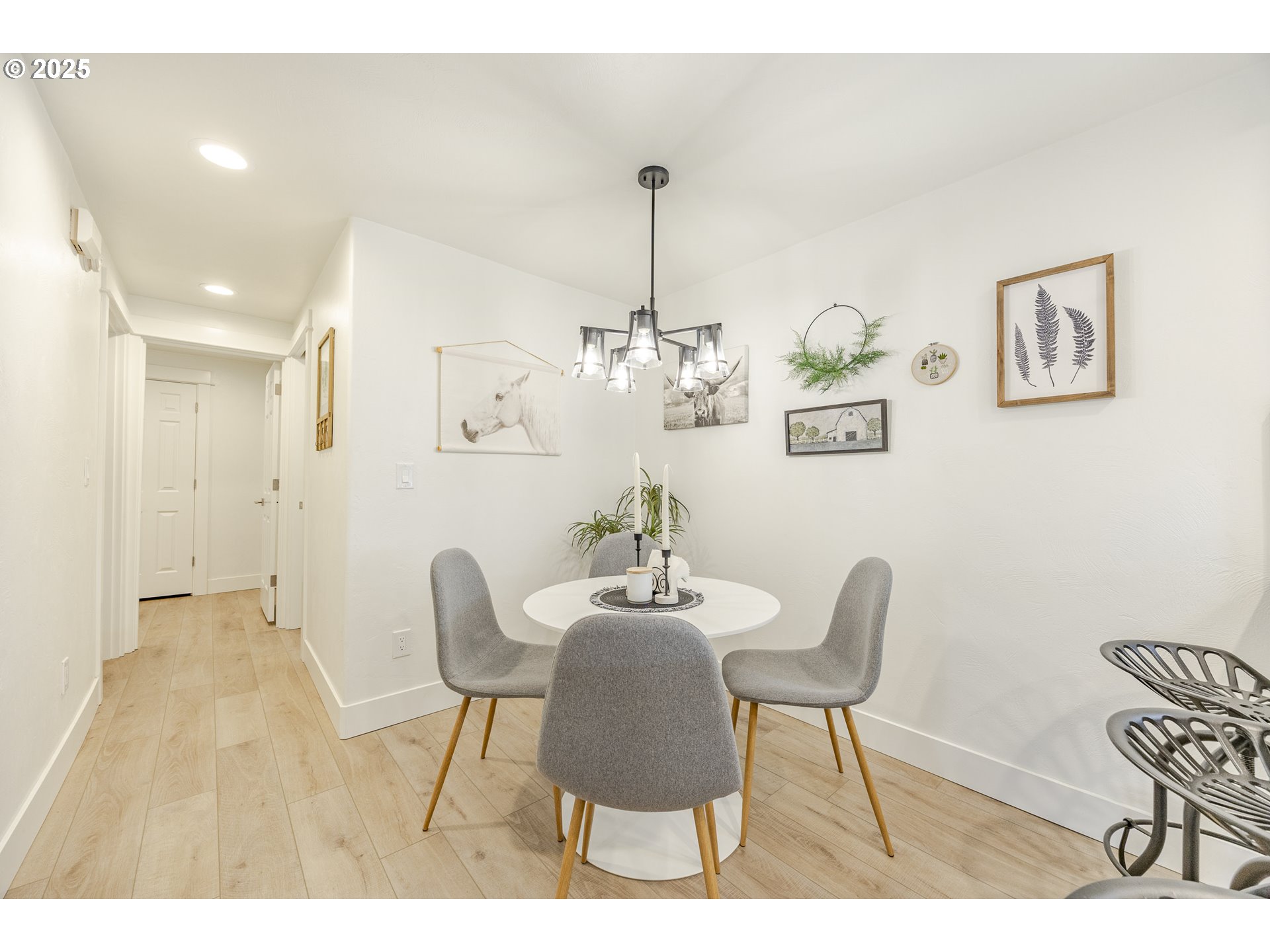 650 Harlow Road, Unit 209 Springfield, OR 97477 - Photo 21 of 36