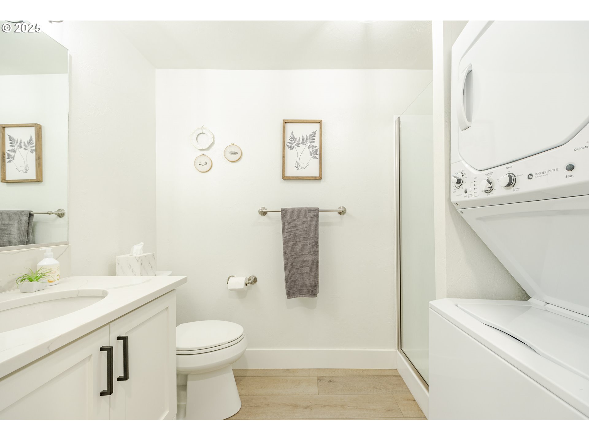 650 Harlow Road, Unit 209 Springfield, OR 97477 - Photo 22 of 36