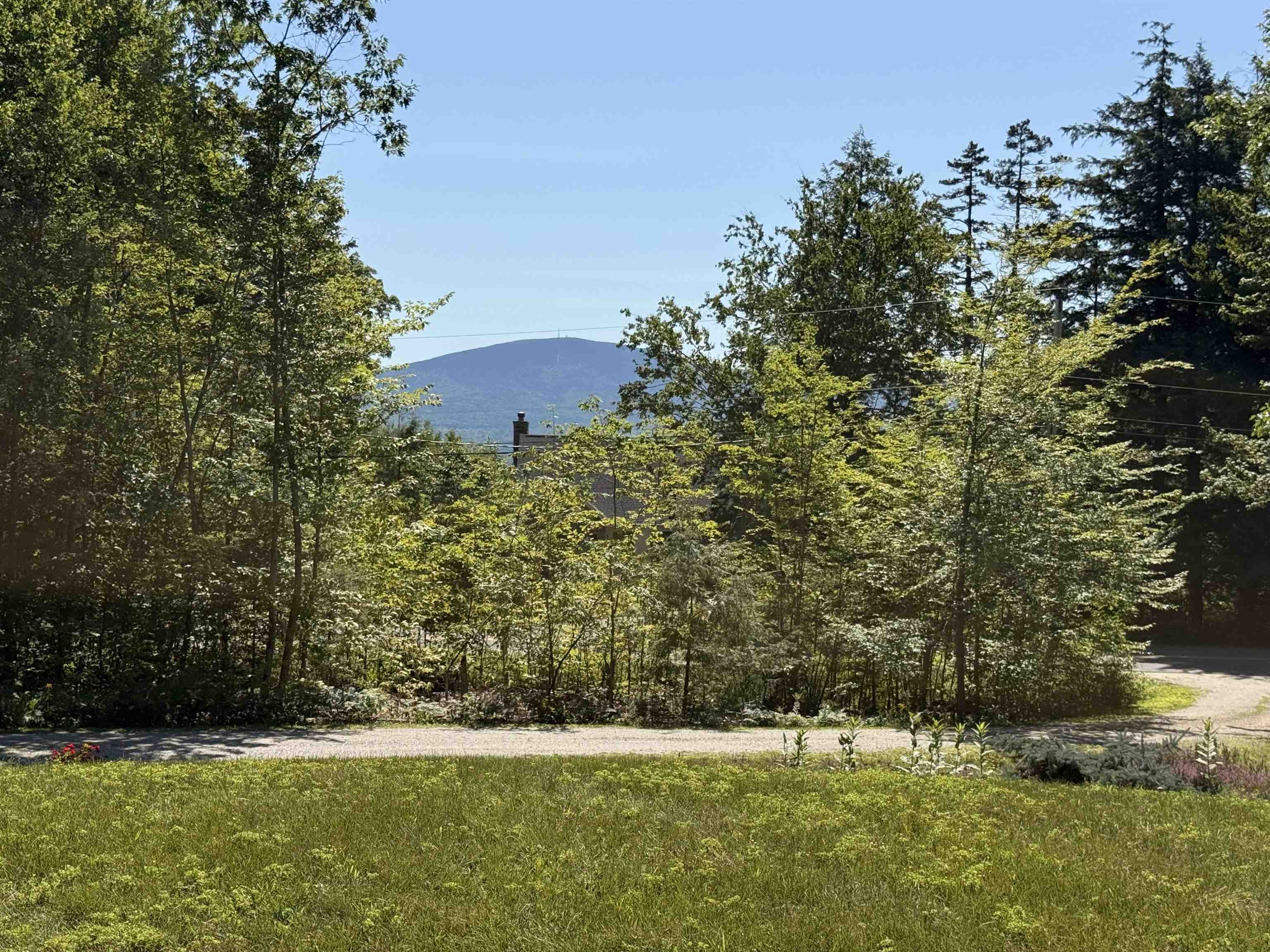 81 Hall Farm Road New London, NH 03257 - Photo 2 of 48 Gallery Image 2