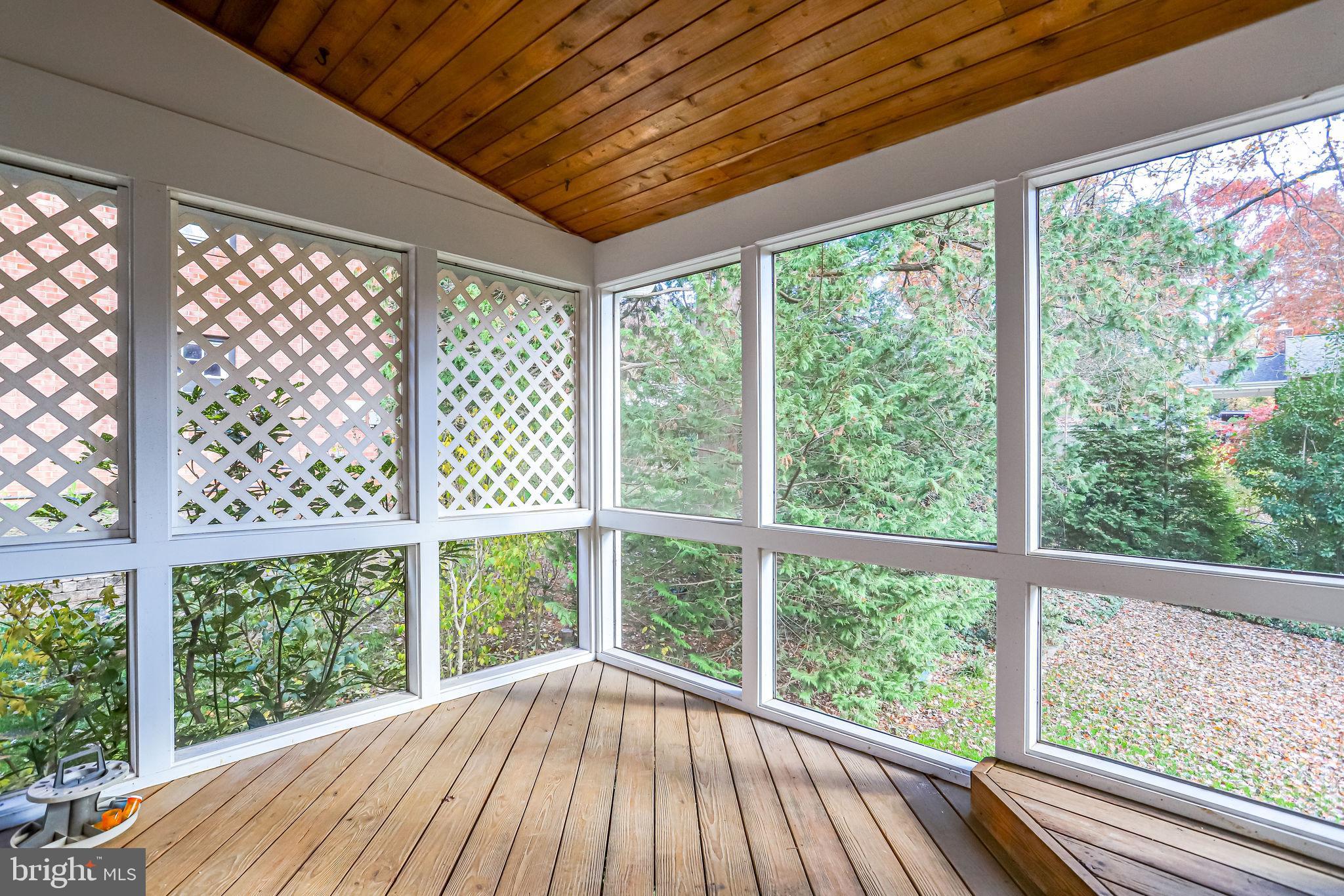 8809 Stark Road Annandale, VA 22003 - Photo 17 of 20 Gallery Image 17
