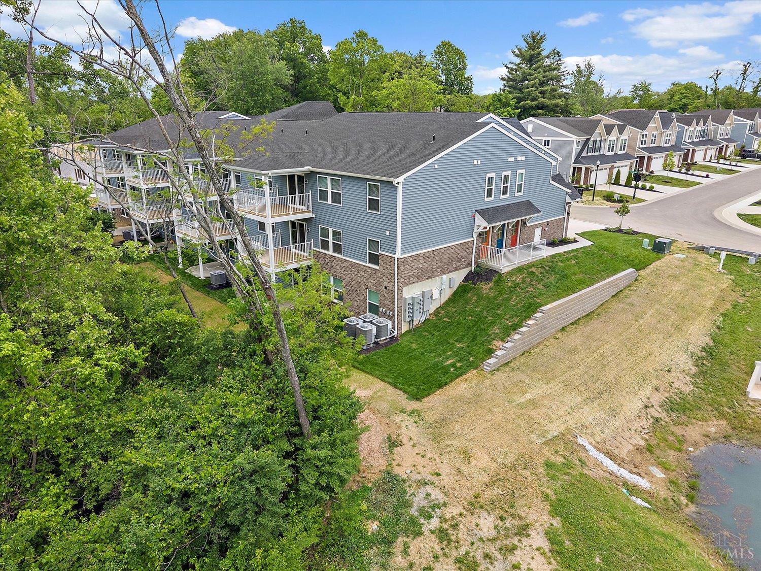 537 Tradition Ridge, Unit 81202 Cincinnati, OH 45245 - Photo 27 of 34