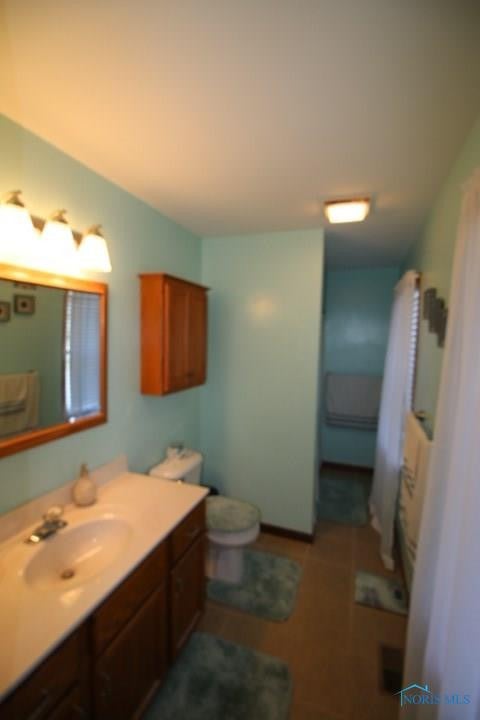 100 South Coy Road Oregon, OH 43616 - Photo 23 of 28 Master bathroom