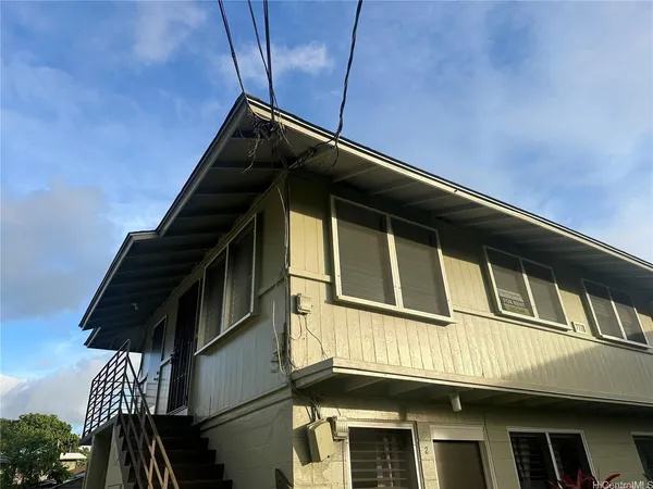 $1,850 | 141 Kihapai Street, Unit 4, Kailua, HI 96734