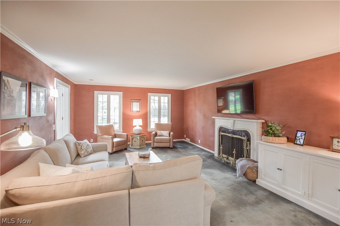 2025 Stockton Road Northwest Massillon, OH 44646 - Photo 5 of 46