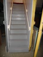 113 Washburn Circle Oak Ridge, TN 37830 - Photo 16 of 22 Stairway with double railings