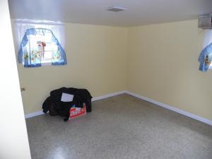 113 Washburn Circle Oak Ridge, TN 37830 - Photo 18 of 22 Fourth bedroom - lower level