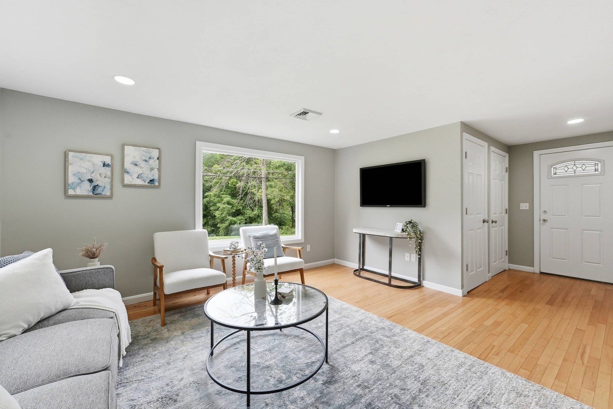 49 Harrington Road Charlton, MA 01507 - Photo 8 of 35 Gallery Image 8