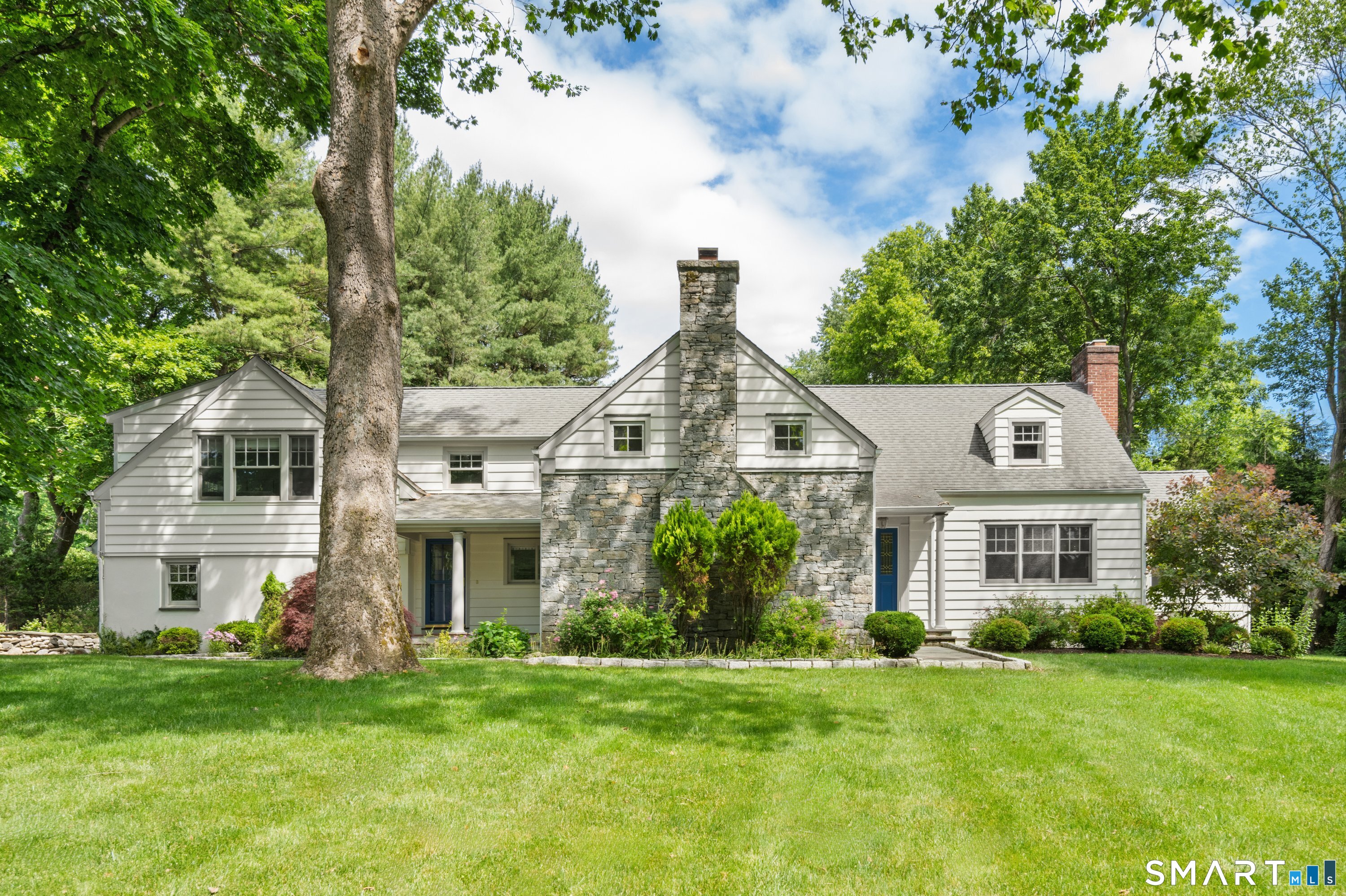 18 Silver Brook Road Westport, CT 06880 - Photo 1 of 12