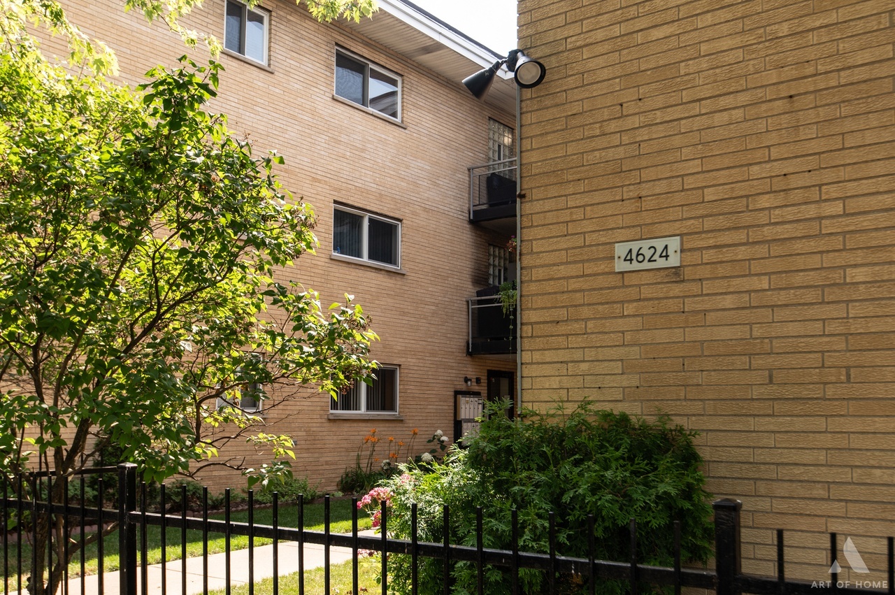 4624 River Road, Unit 1B Schiller Park, IL 60176 - Photo 2 of 26
