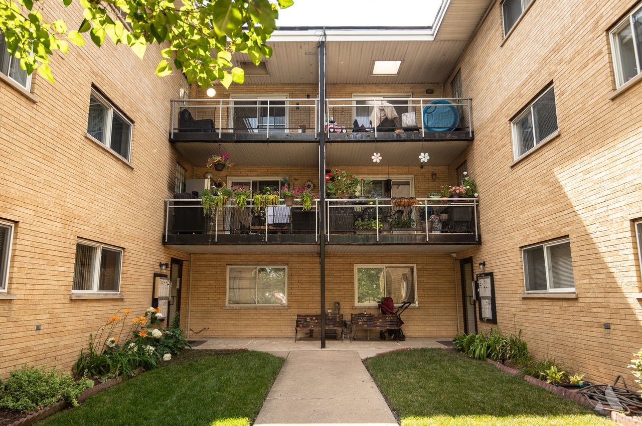 4624 River Road, Unit 1B Schiller Park, IL 60176 - Photo 23 of 26