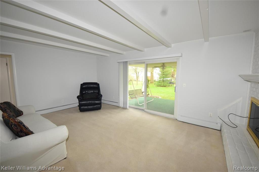 30209 Barwell Road Farmington Hills, MI 48334 - Photo 15 of 35