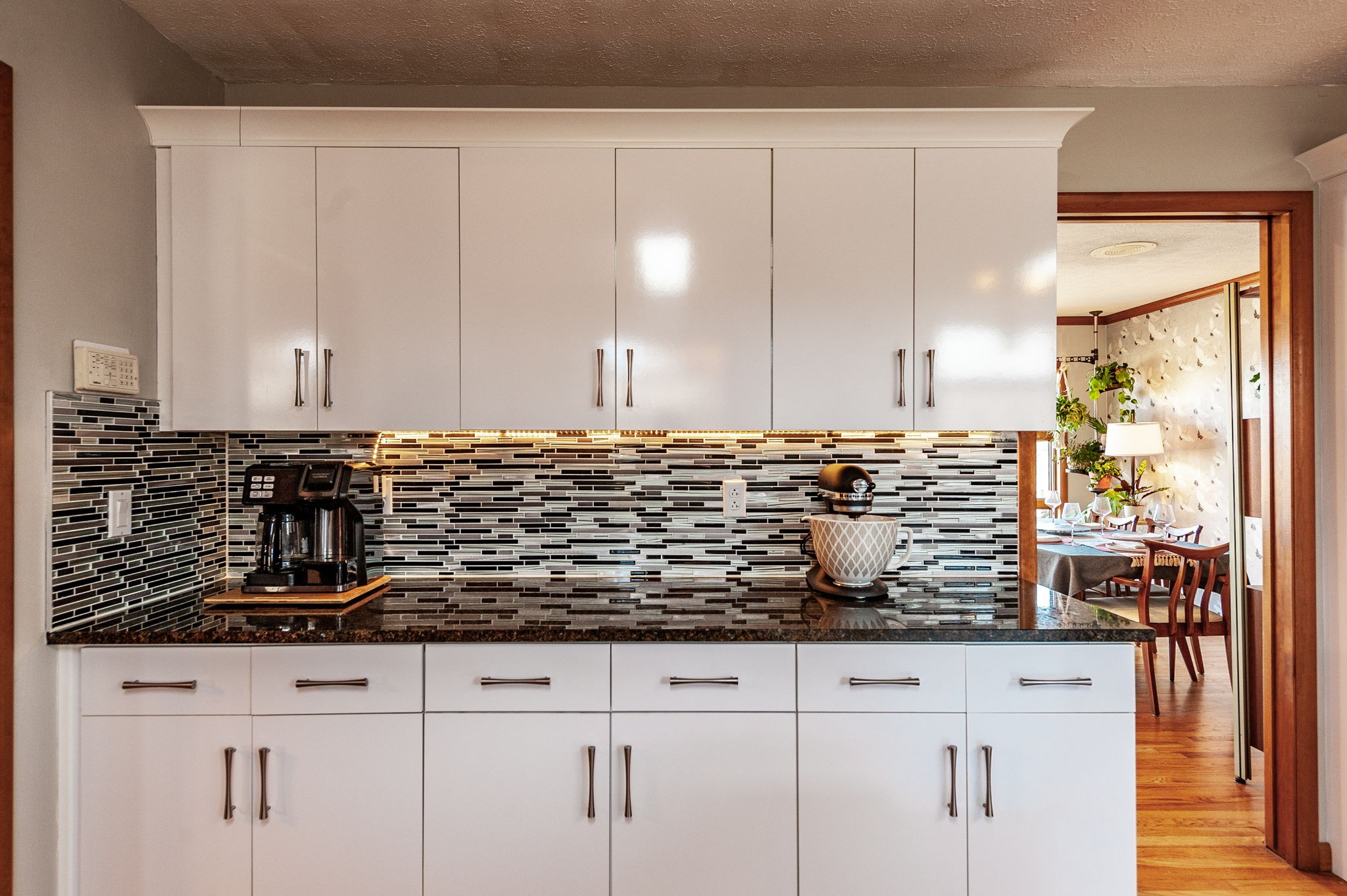 705 Ronnie Road Madison, TN 37115 - Photo 16 of 65 a kitchen with white cabinets