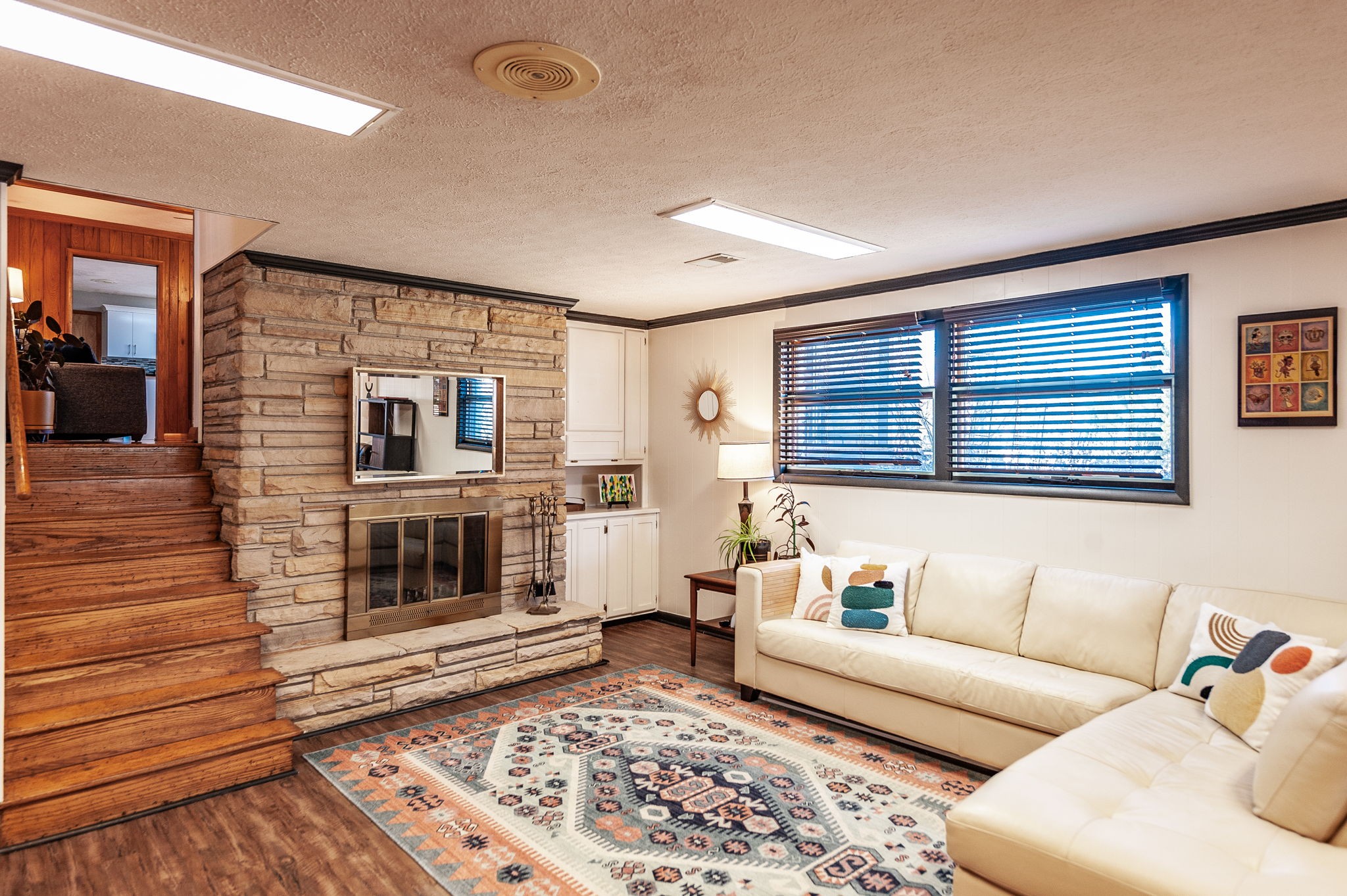 705 Ronnie Road Madison, TN 37115 - Photo 36 of 65 a living room with furniture and a rug