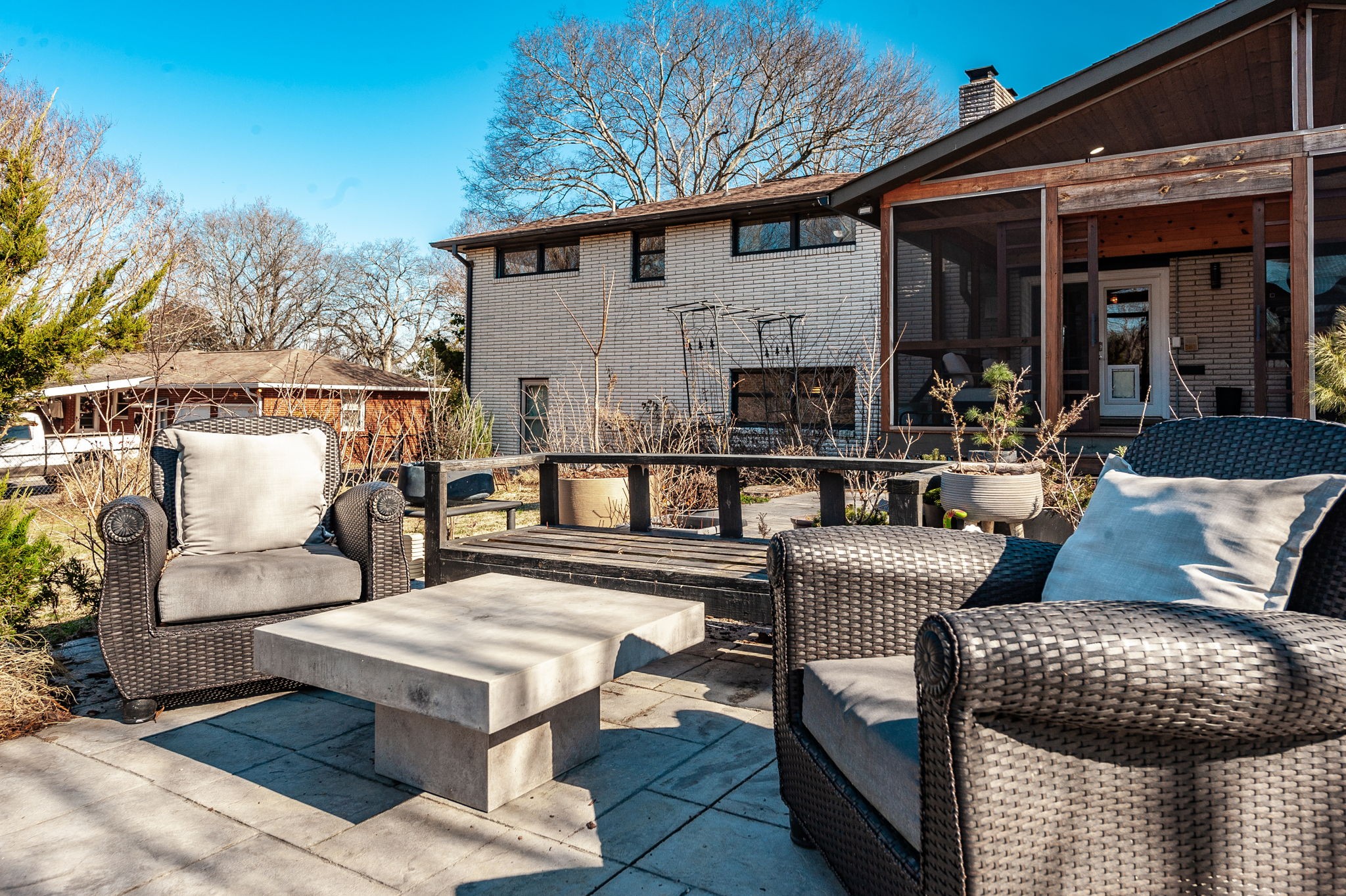 705 Ronnie Road Madison, TN 37115 - Photo 50 of 65 a view of a patio with couches table and chairs