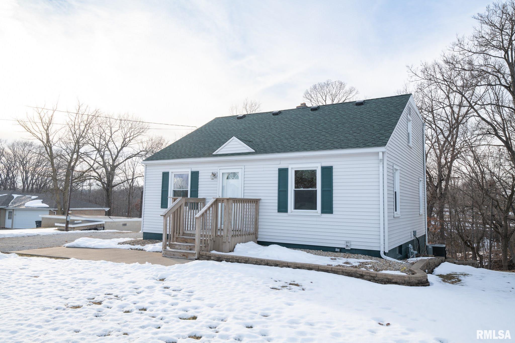303 Timberlan Road Metamora, IL 61548 - Photo 3 of 47 Gallery Image 3