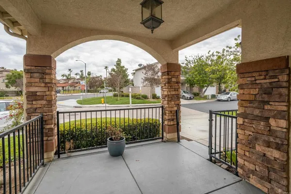 $939,000 | 8772 Glen Vista Way, Santee, CA 92071