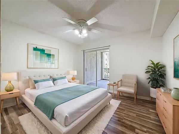 $135,000 | 2690 Coral Landings Boulevard, Unit 516, Palm Harbor, FL 34684